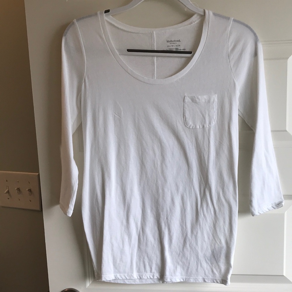 Motherhood maternity white scoop neck tee NWOT